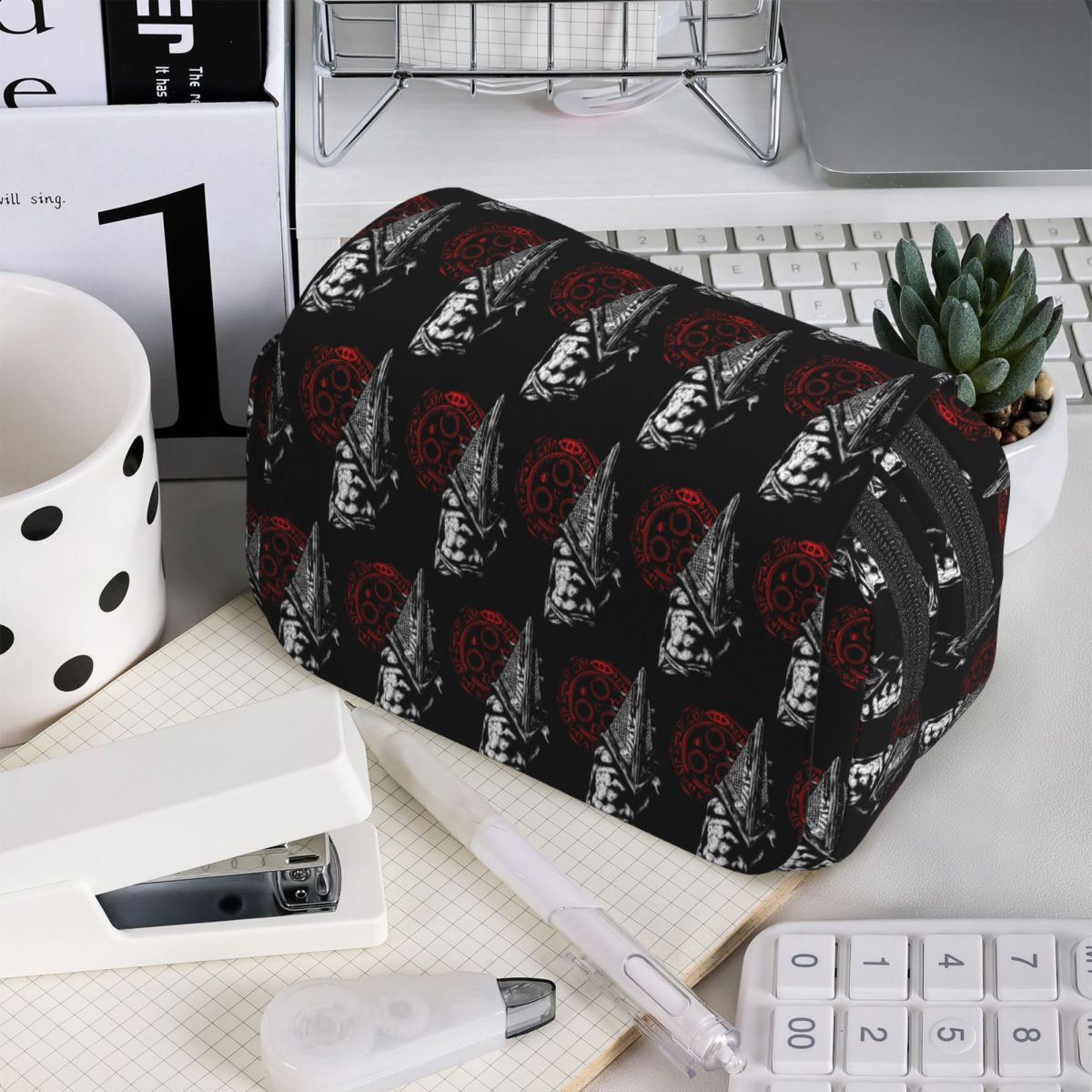 Chain Link And Fog Silent Hill - Stationery And Office Supply Chain 评论和价格